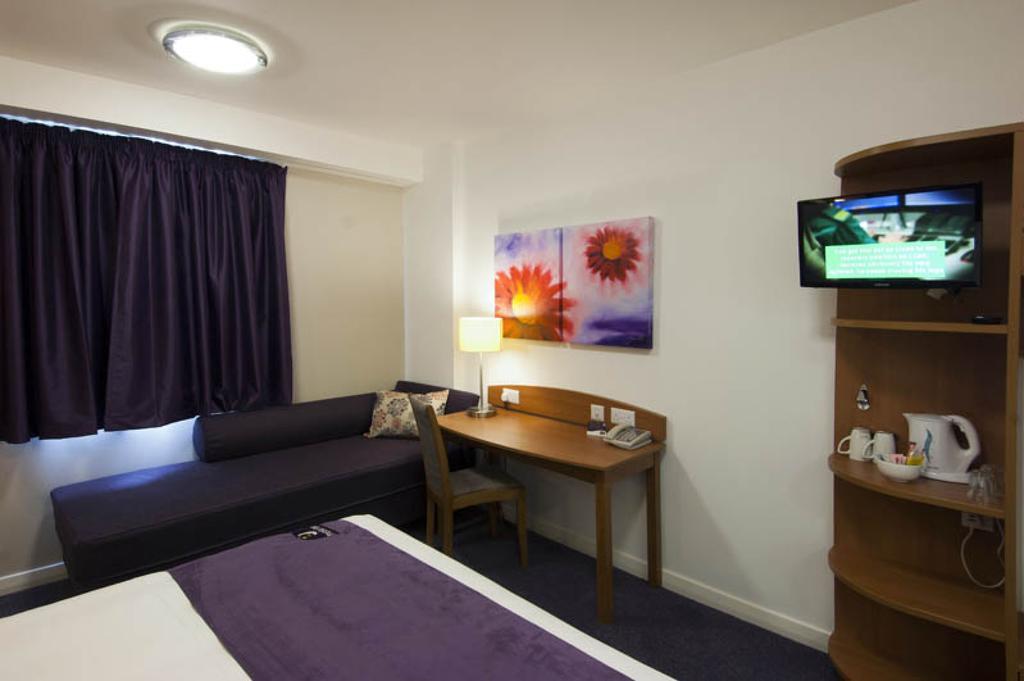Premier Inn Birmingham City - Waterloo St Exteriör bild